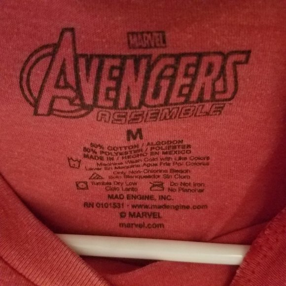 Avengers Assemble Marvels Comic Book T Shirt - Picture 3 of 3